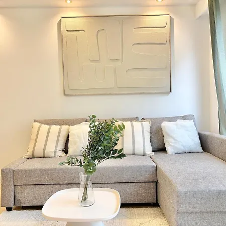 Gray D'albion - One Bedroom - 2a4 شقة *