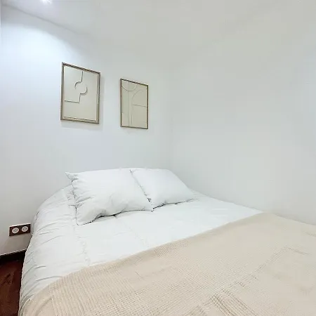 Gray D'albion - One Bedroom - 2a4 Διαμέρισμα *